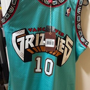 Mitchell & Ness Vancouver Grizzlies Teal Jersey